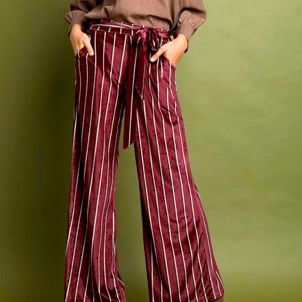 Striped velvet like wide leg pants